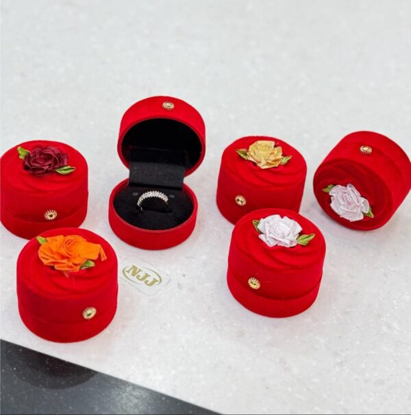 Red Velvet Fancy Ring box 12 pc - Image 4