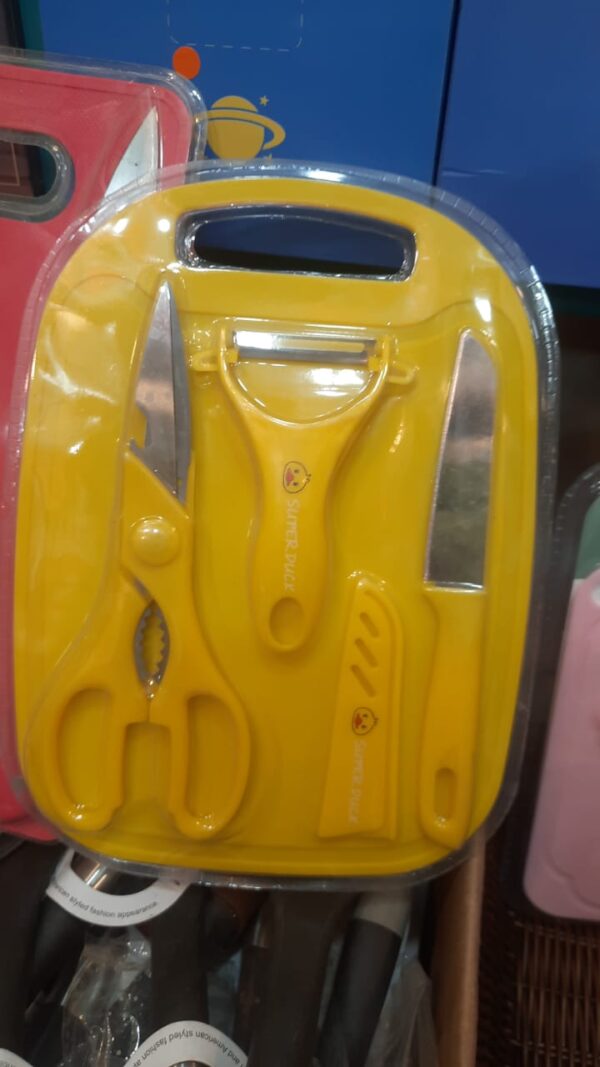 4 Pcs Portable Mini Camping Plastic Cutting Board and Knife, Fruits and Vegetable Peeler Scissors.