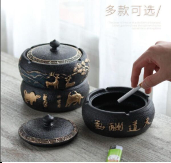 Black Ceramic Ashtray with Lid Gold Border Decor Storage Jar Living Room Office Car Ashtray Home Decoration.