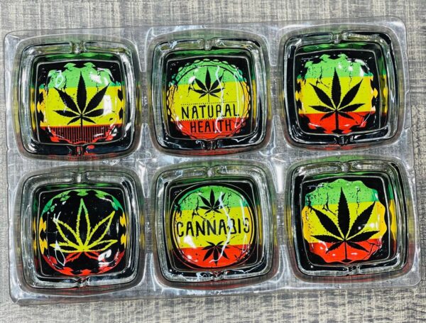 Pack of 6 Colourful Square Glass Smoking Ashtray (1 pc).