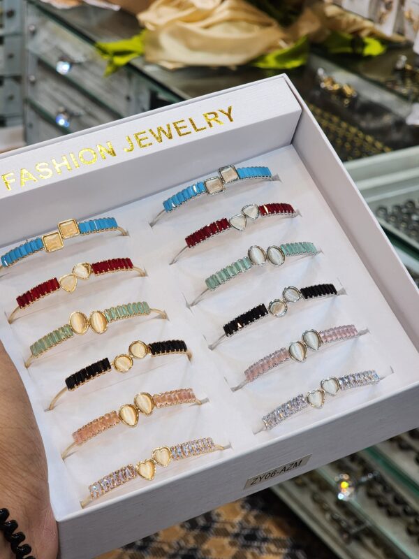 China Gold Handcuff Exclusive By Unique Fancy Jewellery For Women Available in Different Colors (1 Pc).