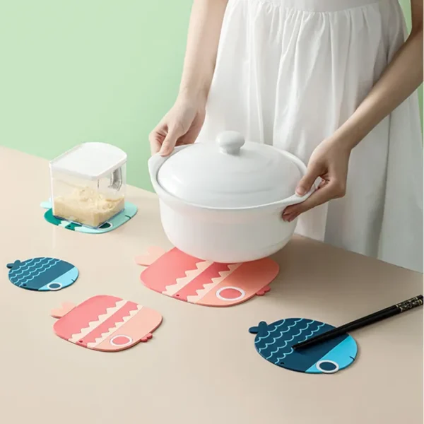 Fish Shaped Drink Coaster, Table Mat Waterproof, Dish Cup Pad, Pot Holder. - Image 4