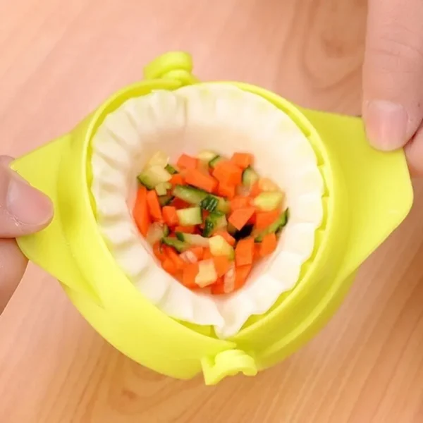 DIY Plastic Dumpling Mold Dough Press Gadgets For Cooking - Image 6
