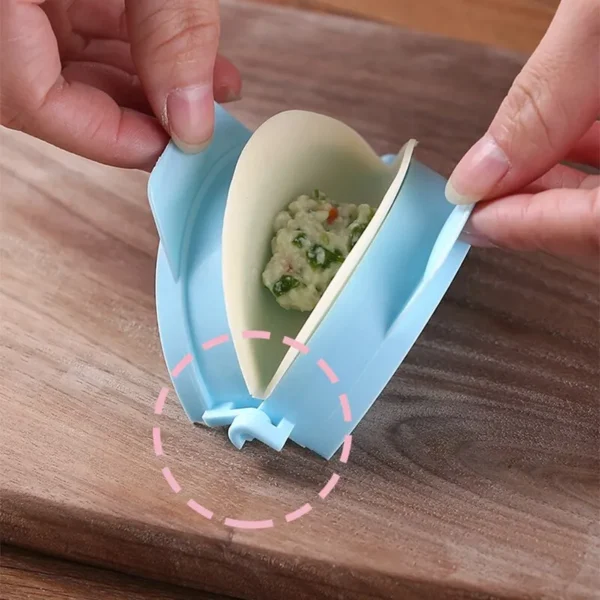 DIY Plastic Dumpling Mold Dough Press Gadgets For Cooking - Image 9