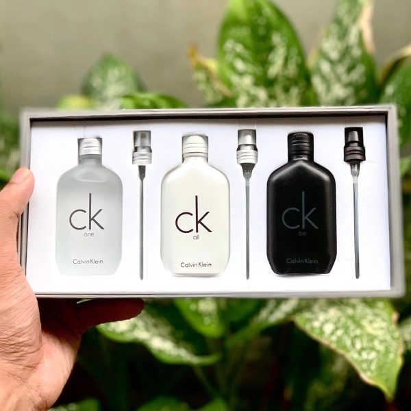 Calvin Klein Perfume Set, 3 x 30 ml. - Image 4