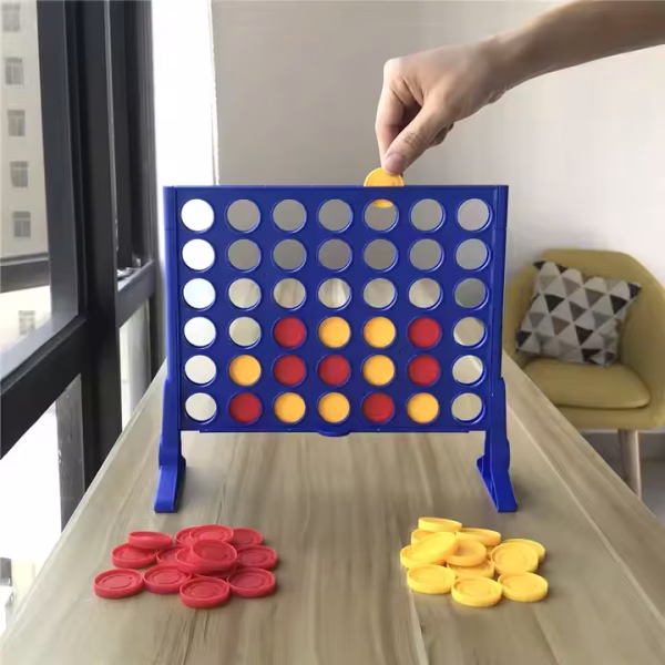 IQ Fit Puzzle Game & Multiplayer Connect 4 Puzzle Game - Image 2
