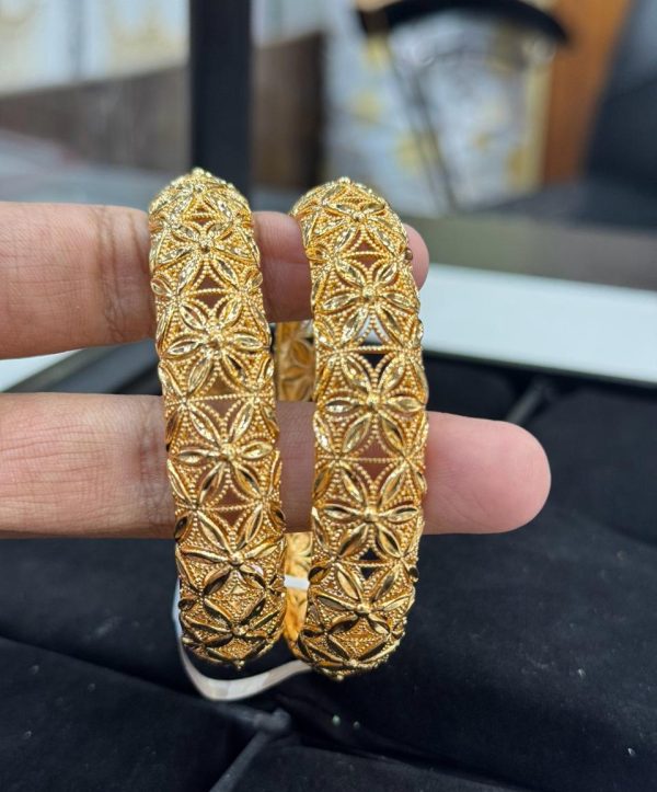 China Gold Bangles for girls And Women. - Image 4