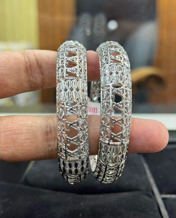 China Gold Bangles, Unique design for girls And Women. - Image 2