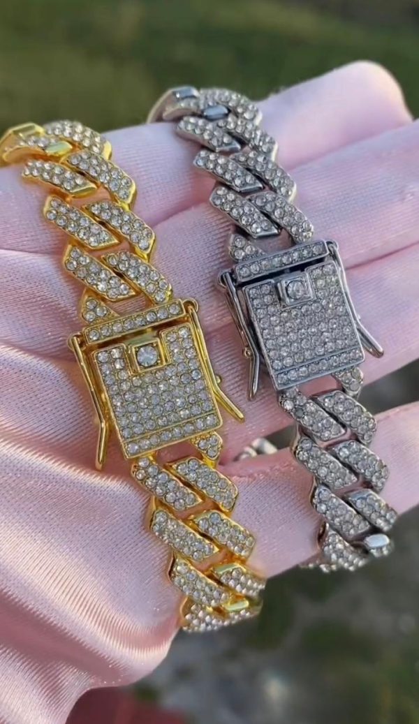 Beautiful And Stylish Iced Out Bling Chain Bracelet for Men.