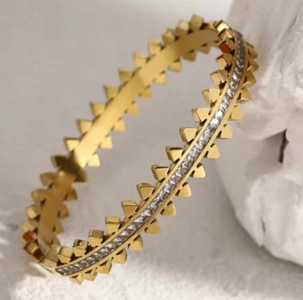Stainless steel Handcuff, Cutwork Zircon Handcuff.
