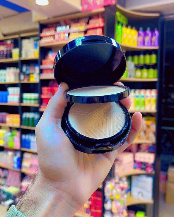 She glam stay wild face powder 2in1 - Image 3