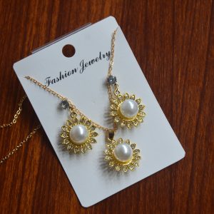 Stylish China gold Locket Set with chain for girls by unique fancy jewelry