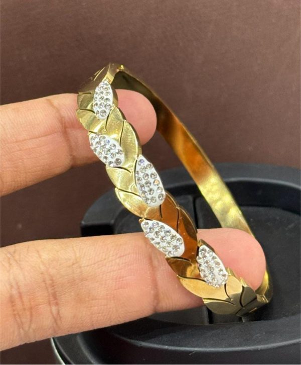 Stainless Steel Handcuff for Women - Image 3