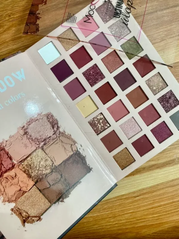 Mocallure 4 In 1 Eyeshadow Palette Book complete makeup book - Image 3