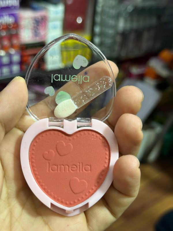 Love Shaped Blush Waterproof Sweat-proof Blusher - Image 7
