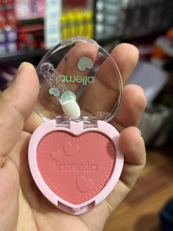 Love Shaped Blush Waterproof Sweat-proof Blusher - Image 8