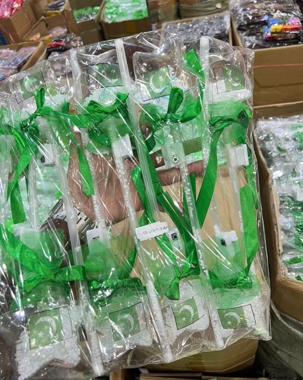 LED light-up wands or glow sticks Star Shape for Independence 14 August 12 PCS - Image 2