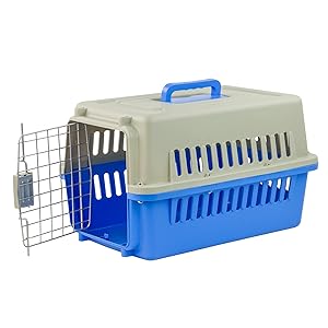 Portable Pet Carrier, Traveling Box For Carrying Cat And Puppy.