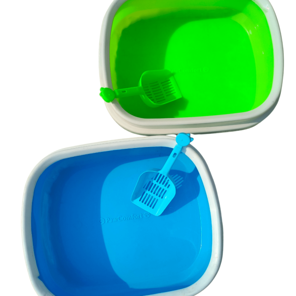 Cat Litter Tray With Scoop. - Image 2