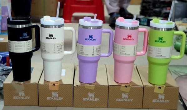 Stanley Quencher H2.O Tumbler 40 oz(Simple Plain Color)