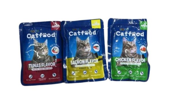 Cat Food, Gravy Chicken Flavor For Kittens And Adults, 85 g.