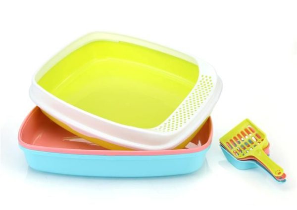 Cat Litter Tray With Scoop.