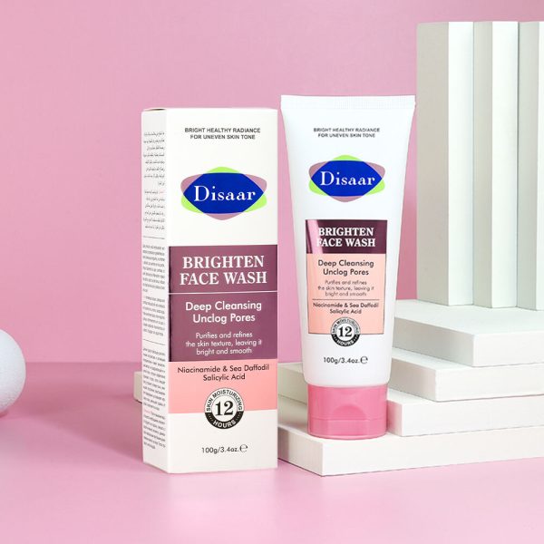 Disaar Brighten Face Wash, Hydrating Facial Cleanser with Niacinamide, 100 g. - Image 3