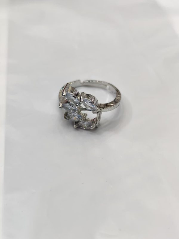 China Gold Adjustable Zircon Stones Ring - Image 6