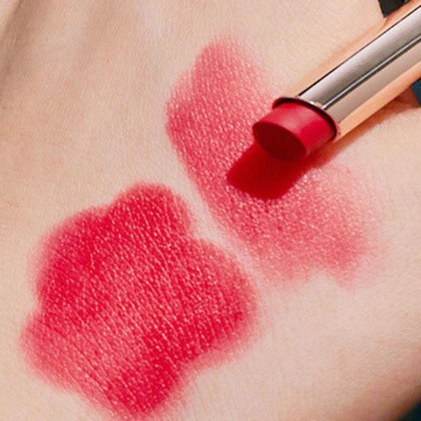 Waterproof Long Lasting Lip Gloss. - Image 4