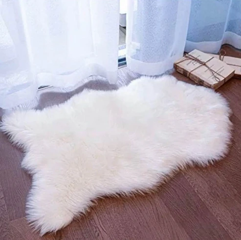 Luxurious faux fur mat especially for Rooms & mirror - Image 2