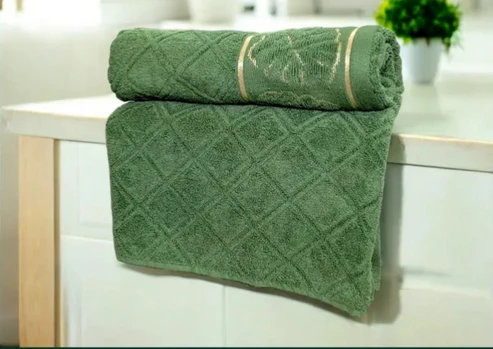 Premium Export Quality Cotton Towels – 2 Pcs