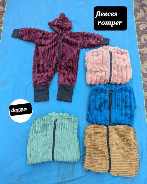 New Born Baby Fleece Romper Winter stuff size zero+