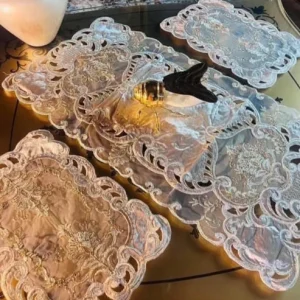 Elegant 3-Piece China Table mat's Set