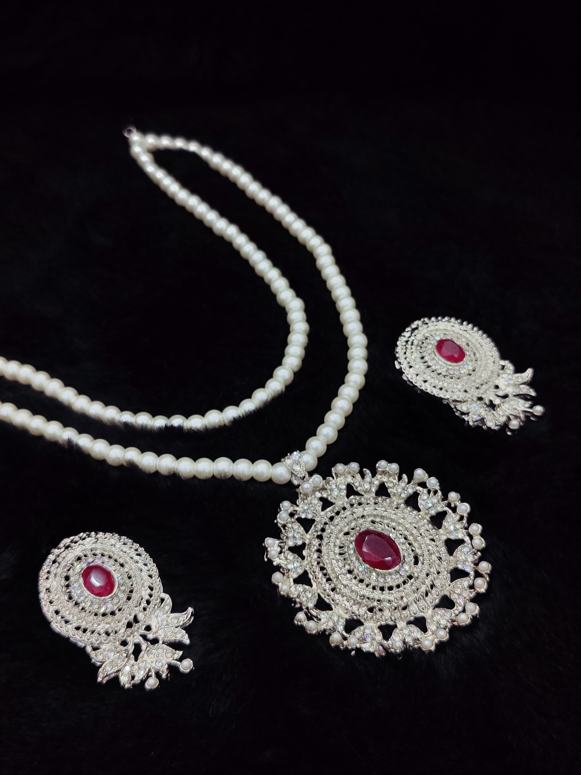 Casting Made Mala Set Exclusive By Unique Fancy Jewellery.