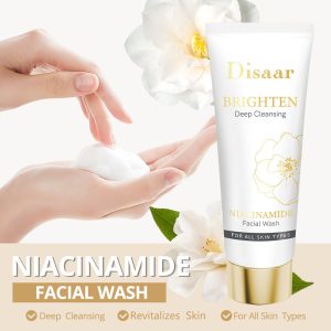 Disaar Brightening Face Wash Blackhead Pore Cleansing Niacinamide 120 ML