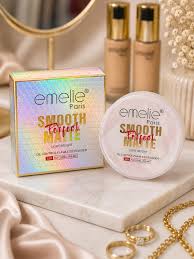 Emelie Paris Matte Maker 24 Compact Powder