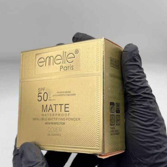 Emelie Paris Matte Waterproof Infallible Mattifying Powder (SPF 50 PA+++) - Image 2