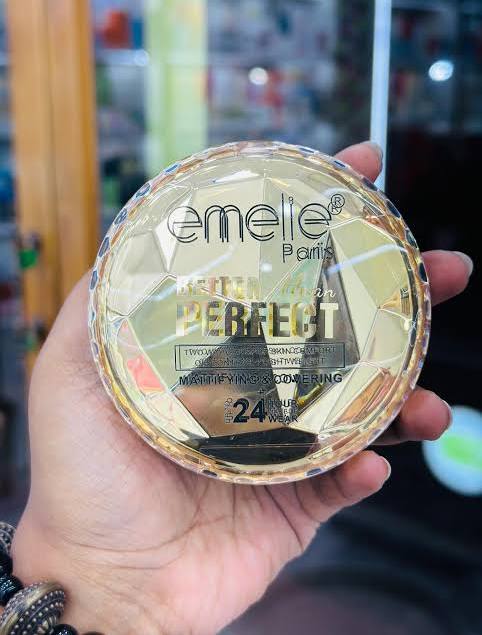 Emelie Paris Dreamy UV Protection Two Way Cake Face Powder - Image 3